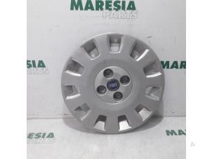 Used Wheel cover (spare) Fiat Idea (350AX) 1.4 16V Price € 10,00 Margin scheme offered by Maresia Parts