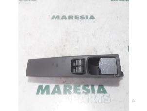 Used Multi-functional window switch Fiat Idea (350AX) 1.4 16V Price € 40,00 Margin scheme offered by Maresia Parts