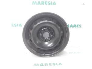 Used Wheel Fiat Idea (350AX) 1.4 16V Price € 20,00 Margin scheme offered by Maresia Parts