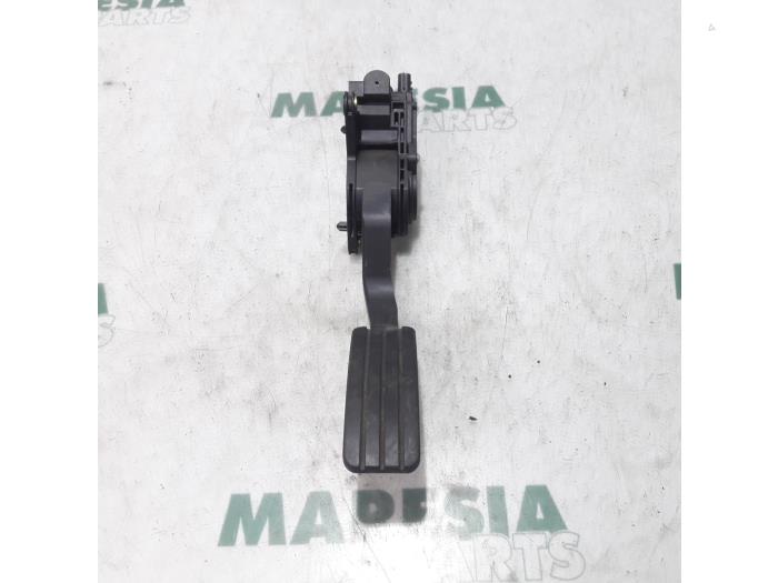 Gebrauchte Gaspedalposition Sensor Renault Laguna III (BT) 2.0 16V Preis € 50,00 Margenregelung angeboten von Maresia Parts