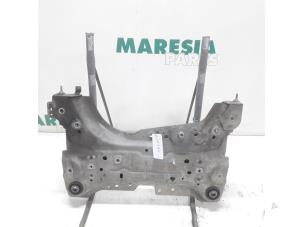 Used Subframe Renault Laguna III (BT) 2.0 16V Price € 105,00 Margin scheme offered by Maresia Parts