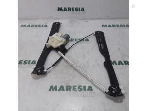 Used Window mechanism 4-door, front left Peugeot 308 SW (L4/L9/LC/LJ/LR) 1.6 BlueHDi 115 Price € 59,95 Margin scheme offered by Maresia Parts