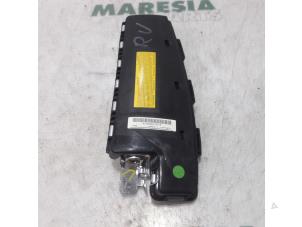 Used Seat airbag (seat) Renault Clio III Estate/Grandtour (KR) 1.6 16V Price € 40,00 Margin scheme offered by Maresia Parts