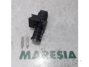 Gebrauchte Zündschloss + Schlüssel Fiat Idea (350AX) 1.4 16V Preis € 50,00 Margenregelung angeboten von Maresia Parts