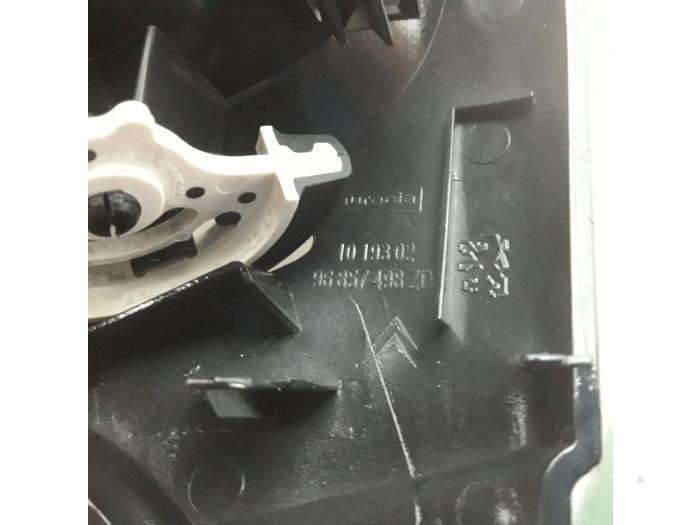 Aérateur Chauffage Tableau De Bord Gauche Pour Citroën DS3 - Réf. 96857498ZD, Occasion Fonctionnel