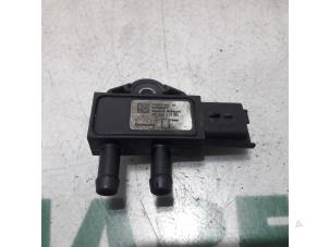 Usados Sensor de filtro de hollín Peugeot 308 CC (4B) 1.6 HDiF 16V Precio € 25,00 Norma de margen ofrecido por Maresia Parts