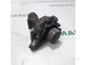 Used Water pump Peugeot 206 (2A/C/H/J/S) 2.0 GTI 16V Price € 60,00 Margin scheme offered by Maresia Parts
