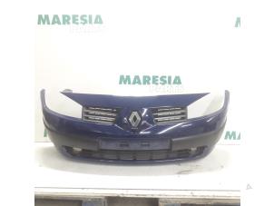 Used Front bumper Renault Megane II Grandtour (KM) 1.6 16V Price € 90,00 Margin scheme offered by Maresia Parts