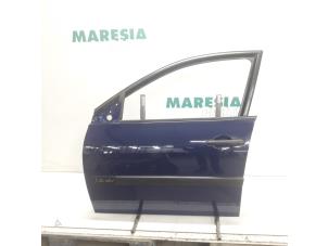 Used Door 4-door, front left Renault Megane II Grandtour (KM) 1.6 16V Price € 75,00 Margin scheme offered by Maresia Parts