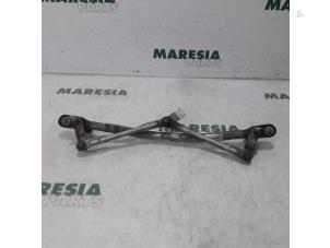 Used Wiper mechanism Fiat Croma (194) 1.8 MPI 16V Price € 39,00 Margin scheme offered by Maresia Parts