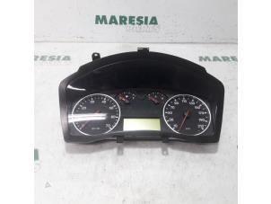 Usagé Instrument de bord Fiat Croma (194) 1.8 MPI 16V Prix € 75,00 Règlement à la marge proposé par Maresia Parts