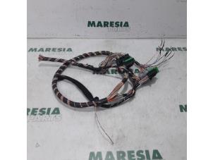 Used Wiring harness Renault Megane II Grandtour (KM) 1.6 16V Price € 105,00 Margin scheme offered by Maresia Parts