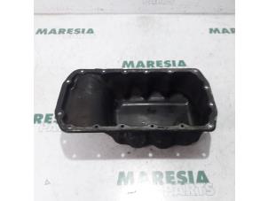 Used Sump Citroen DS5 (KD/KF) 1.6 16V THP 155 Price € 24,99 Margin scheme offered by Maresia Parts