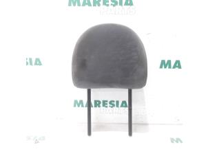 Gebrauchte Kopfstütze Peugeot Expert (G9) 2.0 HDi 140 16V Preis € 78,65 Mit Mehrwertsteuer angeboten von Maresia Parts