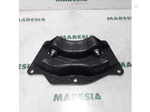 Usagé Barre de suspension arrière Fiat Doblo Cargo (263) 1.3 D Multijet Prix € 90,75 Prix TTC proposé par Maresia Parts