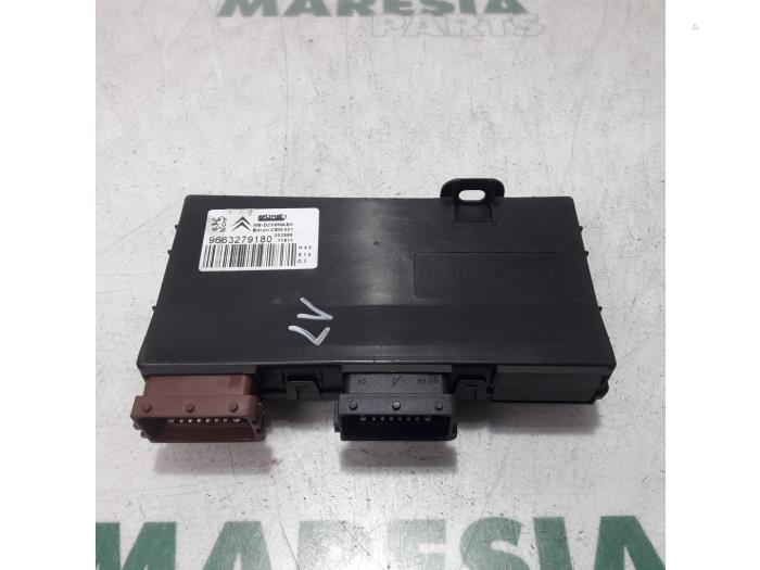 Usagé Ordinateur divers Citroen C6 (TD) 3.0 HDiF V6 24V Prix € 105,00 Règlement à la marge proposé par Maresia Parts