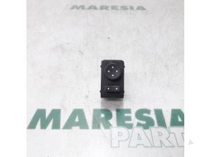 Used Mirror switch Fiat Punto Evo (199) 1.4 Price € 20,00 Margin scheme offered by Maresia Parts