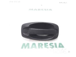 Used Sliding door handle, right Fiat Doblo Cargo (263) 1.3 D Multijet Price € 22,99 Inclusive VAT offered by Maresia Parts