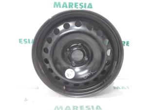 Used Wheel Renault Scénic II (JM) 1.6 16V Price € 20,00 Margin scheme offered by Maresia Parts