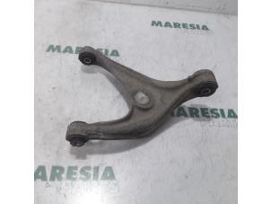 Used Rear wishbone, right Citroen C6 (TD) 3.0 HDiF V6 24V Price € 90,00 Margin scheme offered by Maresia Parts