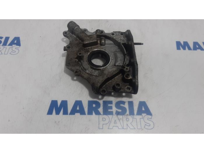 Gebrauchte Ölpumpe Peugeot Partner (GC/GF/GG/GJ/GK) 1.6 HDI 75 16V Preis € 50,00 Margenregelung angeboten von Maresia Parts