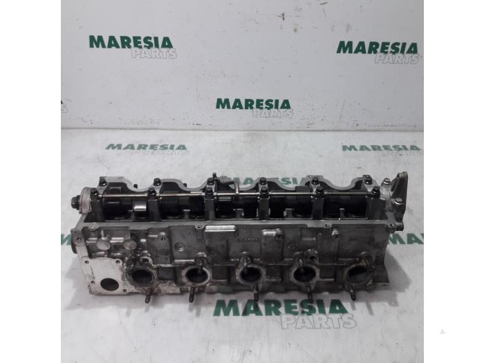 Begagnade Topplock Alfa Romeo 156 Sportwagon (932) 2.4 JTD Pris € 260,00 Marginaltabell erbjuds av Maresia Parts