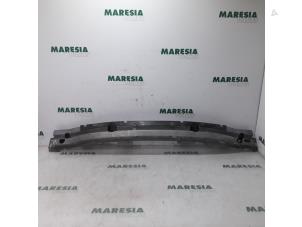 Used Rear bumper frame Renault Espace (JK) 2.0 16V Turbo Price € 40,00 Margin scheme offered by Maresia Parts