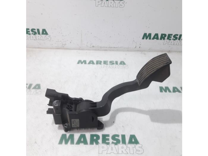 Begagnade Gaspedalsensor Peugeot Bipper Tepee (AJ) 1.4 Pris € 60,50 Inklusive moms erbjuds av Maresia Parts