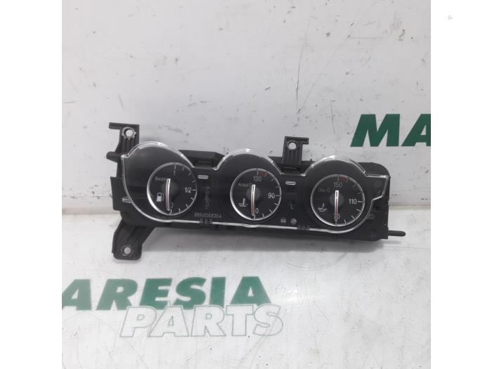 Begagnade Innerdisplay Alfa Romeo 159 (939AX) 2.2 JTS 16V Pris € 50,00 Marginaltabell erbjuds av Maresia Parts