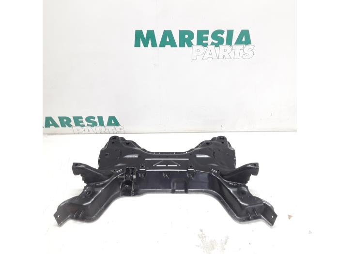 Usados Subchasis Peugeot Partner Tepee (7A/B/C/D/E/F/G/J/P/S) 1.6 16V Phase 1 Precio € 50,00 Norma de margen ofrecido por Maresia Parts