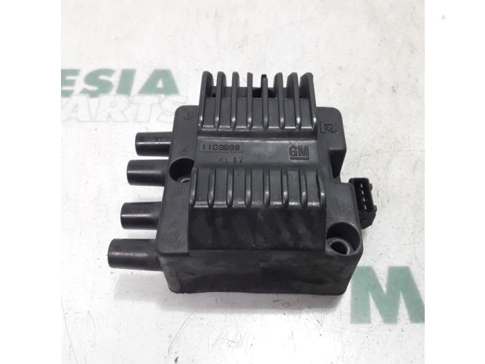 Usagé Bobine Fiat Punto Cabriolet (176C) 90 ELX 1.6 Prix € 20,00 Règlement à la marge proposé par Maresia Parts