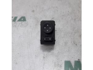 Used Mirror switch Fiat Grande Punto (199) 1.3 JTD Multijet 16V 85 Actual Price € 20,00 Margin scheme offered by Maresia Parts