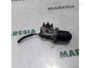 Used Front wiper motor Fiat Qubo 1.3 D 16V Multijet Price € 65,00 Margin scheme offered by Maresia Parts