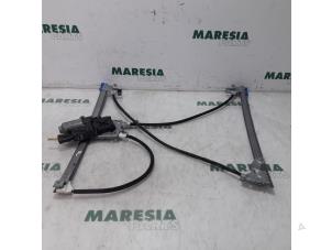 Used Window mechanism 4-door, front right Renault Espace (JK) 2.0 16V Turbo Price € 75,00 Margin scheme offered by Maresia Parts