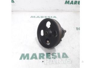 Used Power steering pump Peugeot 306 (7D) 1.8 16V Price € 50,00 Margin scheme offered by Maresia Parts