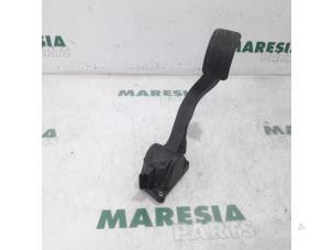 Used Throttle pedal position sensor Citroen C4 Picasso (UD/UE/UF) 1.6 HDiF 16V 110 Price € 50,00 Margin scheme offered by Maresia Parts