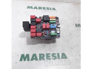 Used Fuse box Fiat Panda (312) 0.9 TwinAir Turbo 85 Price € 75,00 Margin scheme offered by Maresia Parts