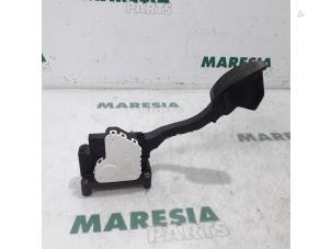 Used Throttle pedal position sensor Fiat Panda (312) 0.9 TwinAir Turbo 85 Price € 50,00 Margin scheme offered by Maresia Parts