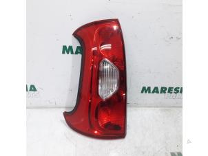 Used Taillight, left Fiat Panda (312) 0.9 TwinAir Turbo 85 Price € 35,00 Margin scheme offered by Maresia Parts