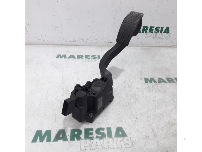 Begagnade Gaspedalsensor Fiat Doblo Cargo (263) 1.6 D Multijet Pris € 48,40 Inklusive moms erbjuds av Maresia Parts