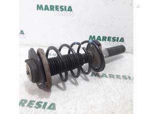 Used Front shock absorber rod, right Peugeot 306 (7D) 1.8 16V Price € 35,00 Margin scheme offered by Maresia Parts