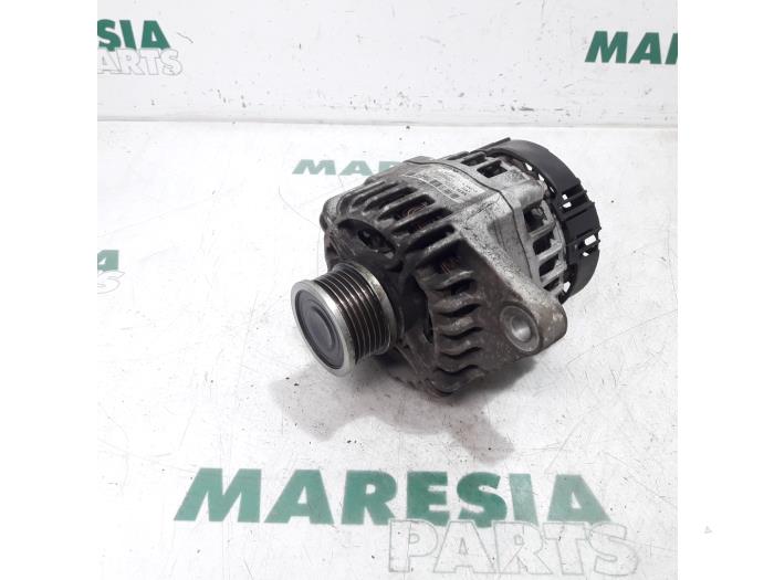 Usagé Dynamo Fiat Doblo Cargo (263) 1.6 D Multijet Prix € 90,75 Prix TTC proposé par Maresia Parts