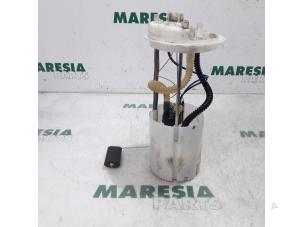 Used Electric fuel pump Fiat Doblo Cargo (263) 1.6 D Multijet Price € 54,45 Inclusive VAT offered by Maresia Parts