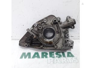 Usagé Pompe à huile Citroen C4 Grand Picasso (UA) 1.8 16V Prix € 50,00 Règlement à la marge proposé par Maresia Parts