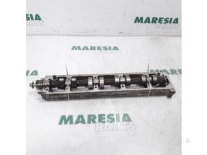 Used Camshaft Citroen C4 Grand Picasso (UA) 1.8 16V Price € 75,00 Margin scheme offered by Maresia Parts