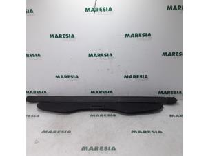 Used Luggage compartment cover Renault Espace (JK) 2.0 16V Turbo Price € 105,00 Margin scheme offered by Maresia Parts