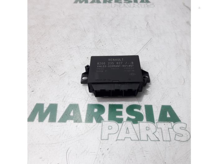 Begagnade PDC-modul Renault Espace (JK) 2.0 16V Turbo Pris € 40,00 Marginaltabell erbjuds av Maresia Parts