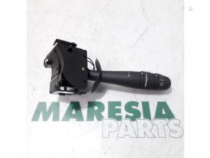 Used Wiper switch Renault Espace (JK) 2.0 16V Turbo Price € 35,00 Margin scheme offered by Maresia Parts