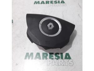 Used Left airbag (steering wheel) Renault Espace (JK) 2.0 16V Turbo Price € 50,00 Margin scheme offered by Maresia Parts