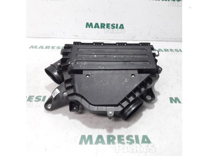 Begagnade Luftfilterhus Fiat Doblo Cargo (263) 1.3 D Multijet Pris € 90,75 Inklusive moms erbjuds av Maresia Parts